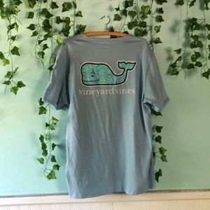 🌿Vineyard Vines Tee